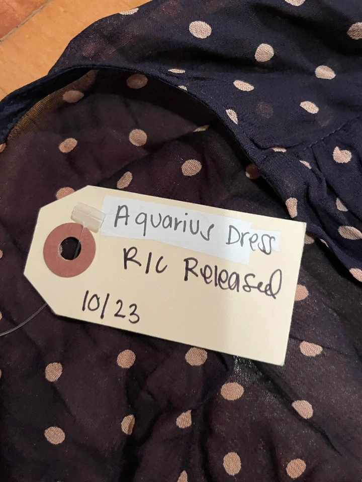 Платье Reformation Aquarius. Размер 4, в горошек. Дизайнерский эксклюзивный неизданный предмет - Изображение 3 из 3
