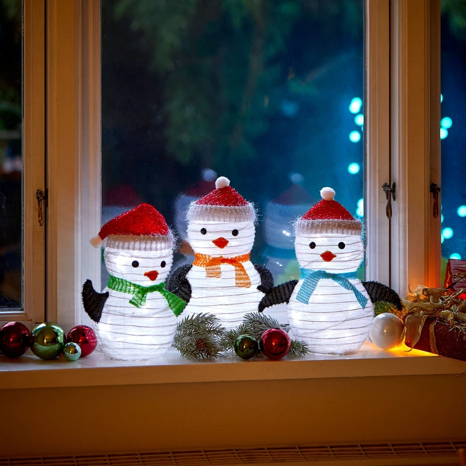 LED Weihnachtsfiguren Set: 3 beleuchtete Pinguine mit Timer Perfekte Winterdeko - Bild 3 von 4