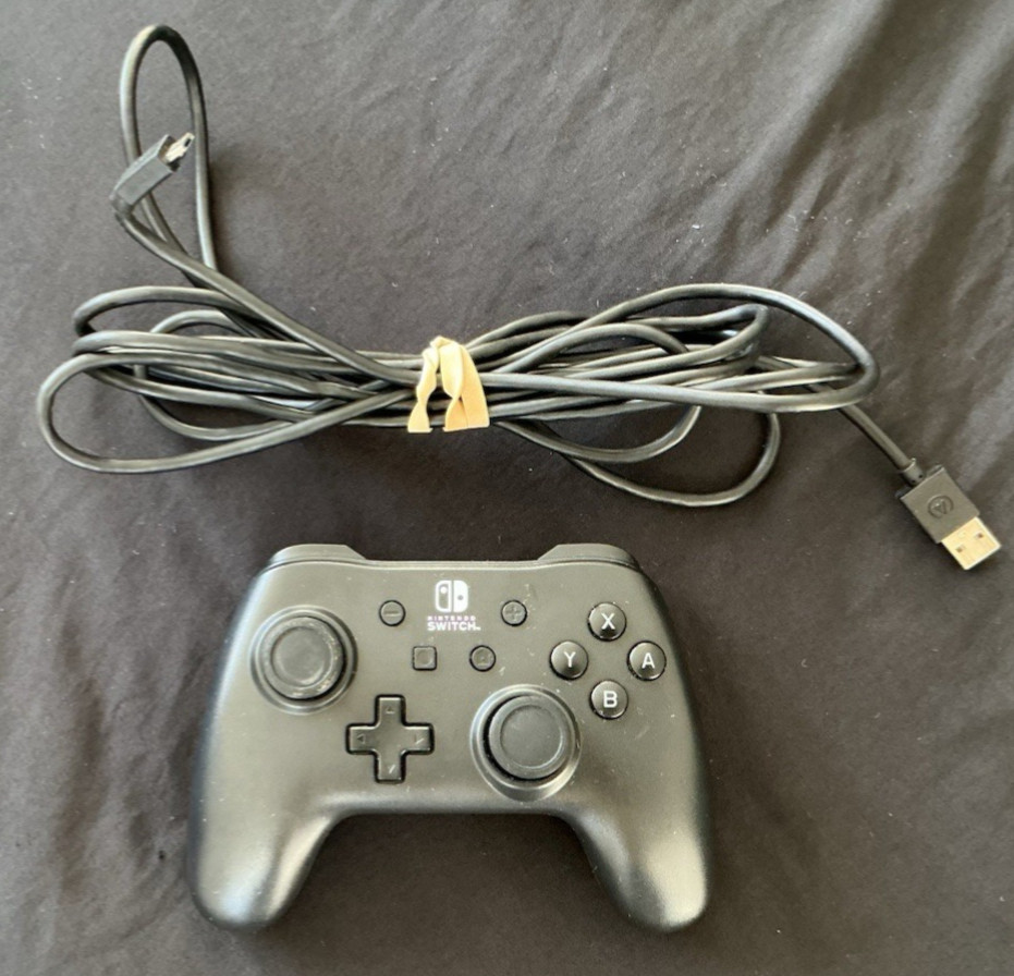 *Nintendo Switch Pro Controller Black Wireless for Nintendo Switch w/ Cord*