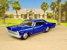 Muscle Car 1966 Ford Galaxie 500xl 428ci V8 4-speed Sport Coupe 164 Scale Ltd F
