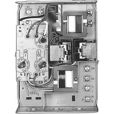 Honeywell R8182D1079 Combination Protectorelay and Hydronic Heating Control 130