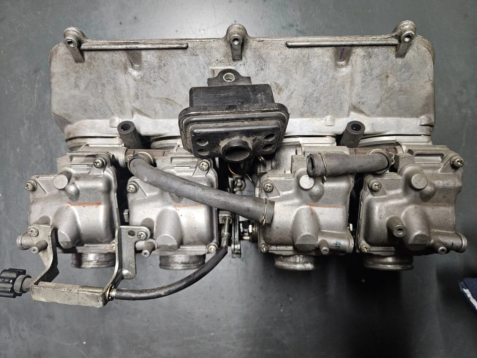 rampe de carburateur honda 600 cbr 1988 - Photo 4/4