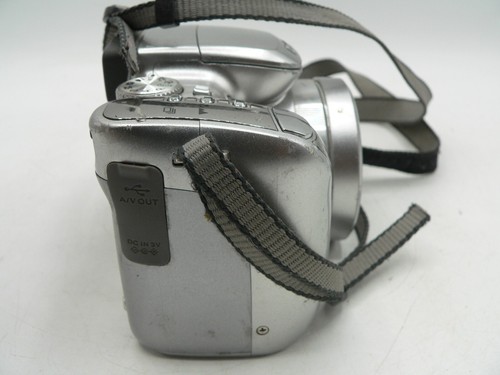 Kodak EasyShare Z612 6.1MP Digital Camera - Silver - Works Great - Picture 5 of 9