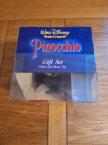 Disney Pinocchio Limited Edition VHS with Jiminy Cricket Beanie VHS is Sealed - Picture 2 of 6