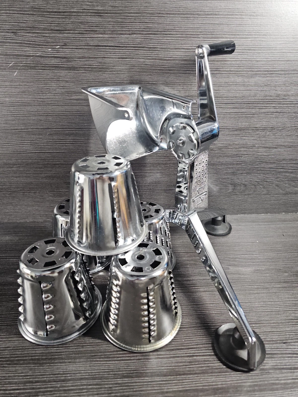 Saladmaster Vintage Five Star Food Processor Chopper Shredder Slicer 5 Cones
Opens in a new window o