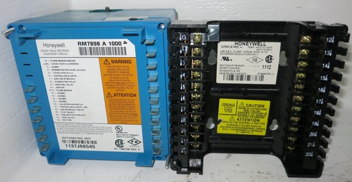 Honeywell RM7898-A-1000 Burner Control Module Temperature Controller 7800 Series - Picture 5 of 7