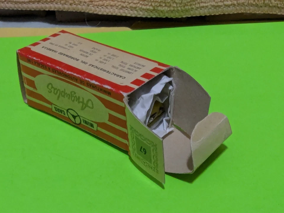 ANGUPLAS MINI CARS,Borgward Isabella ,yellow 1/87 SCALE,near MINT IN BOX,vintage - Image 2 of 4