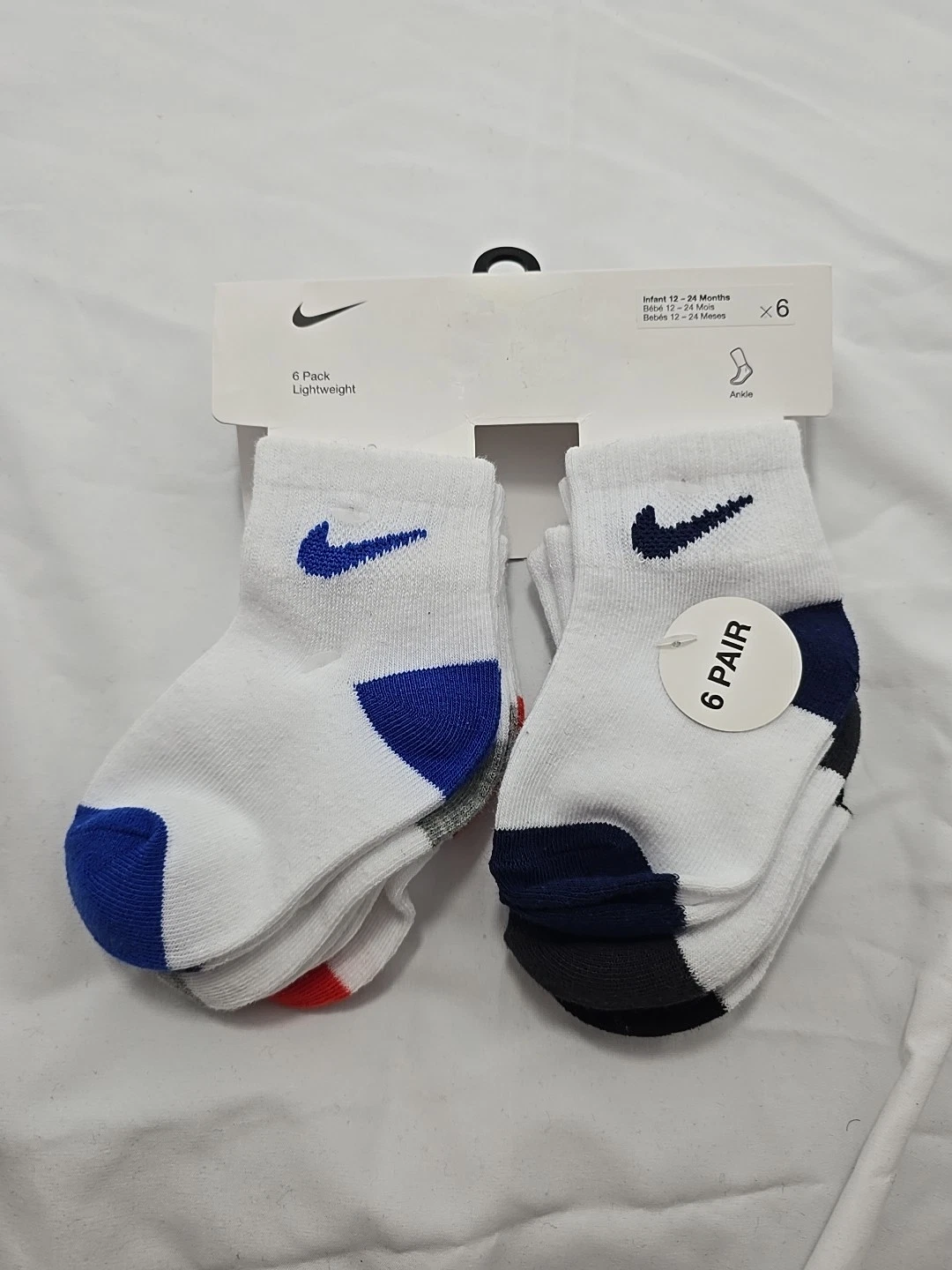 NWT Nike 6 Pack Lightweight Ankle Socks Infant 12 - 24 Months Unisex White Multi
Opens in a new wind