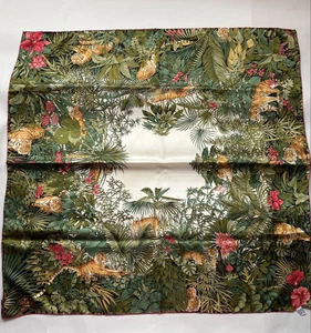 Foulard Gucci motif jungle tropicale