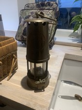 Miner Lamp: The Protector Lamp & Lighting Co. Ltd., Eccles. Type: Type 6 M&Q