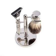 Chrome Razor and Badger Brush Shaving Set with Diamond-Cut Handles