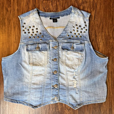 Ashley Stewart Distressed Blue Denim Studded Vest Womens sz 22/24 Western Retro