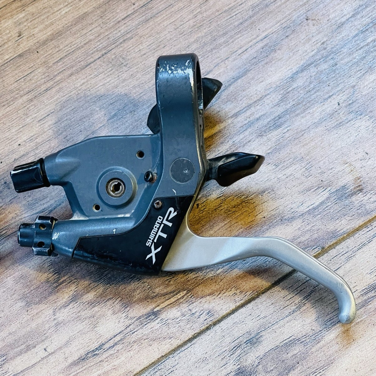 Vintage Shimano XTR ST-M950 Shifters V-Brake Levers 3x8
