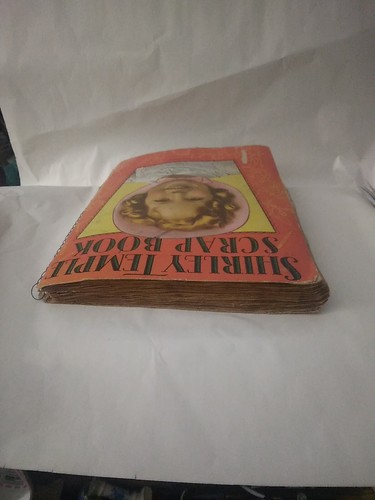 Vtg Shirley Temple Scrapbook 1939 Filled With Hollywood Clippings Ephemera - Picture 6 of 24