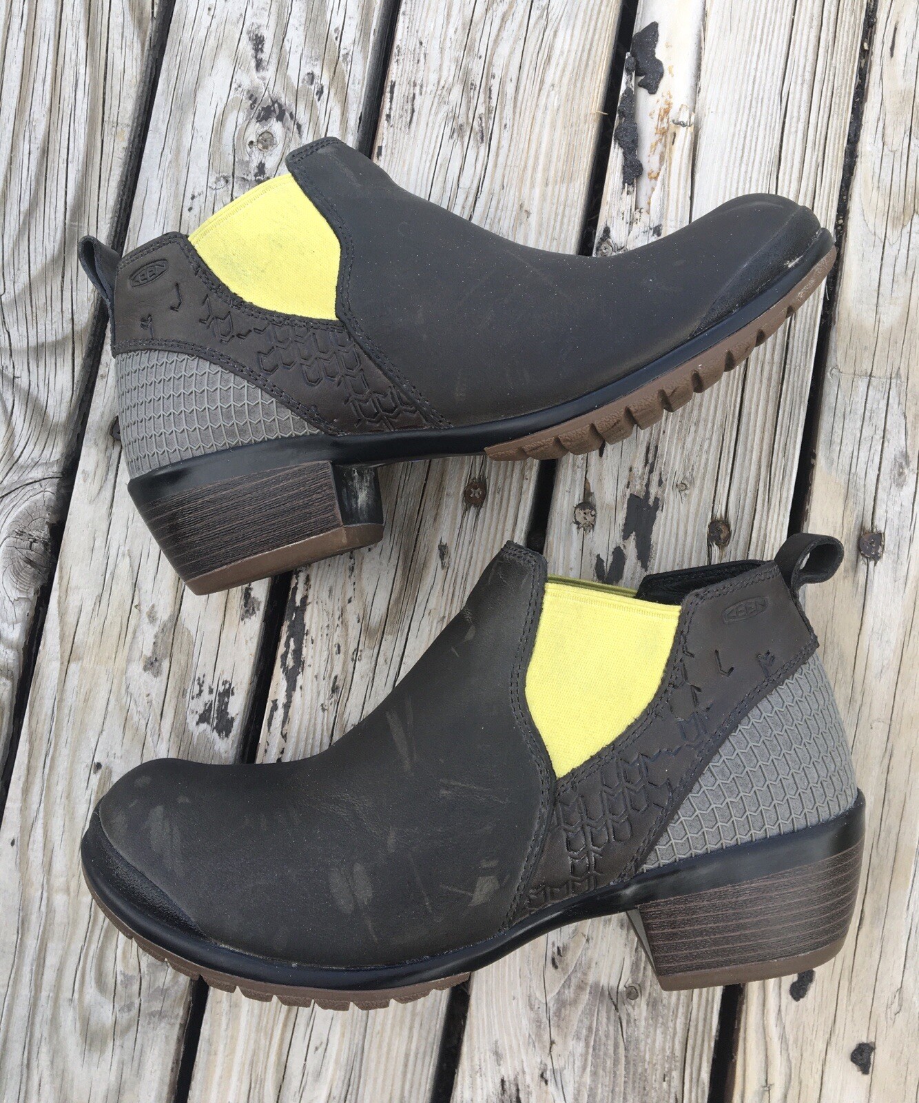 Keen Morrison Chelsea Olive Leather 