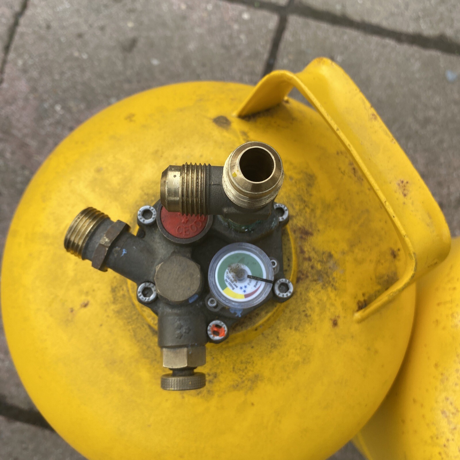 Motorhome/Caravan Pair Of Refillable LPG Gaslow Gas Bottles. eBay