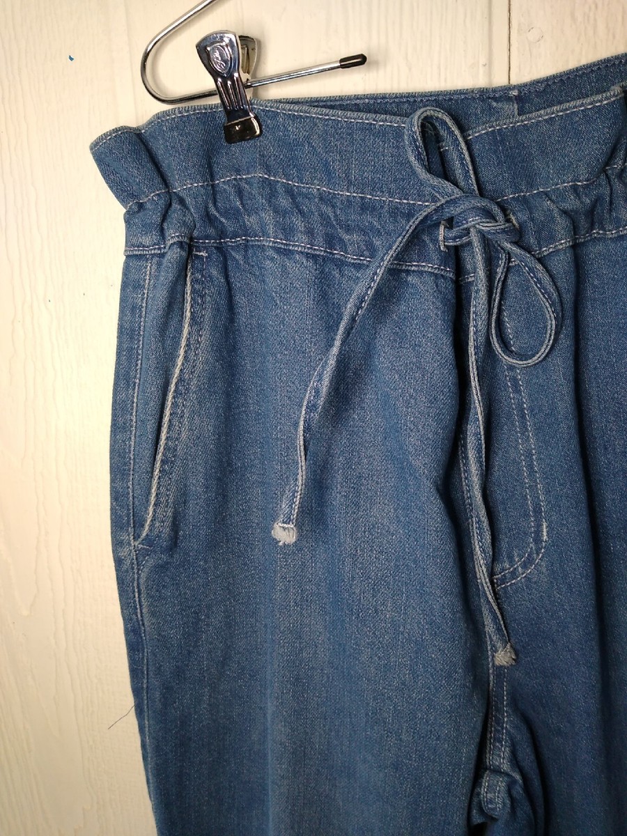 Universal Thread Jeans Womens 6 Medium Wash Paperbag Pants