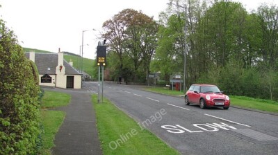 Photo 6x4 Edinburgh Road, Eddleston A vehicle activated sign (flashing na c2010