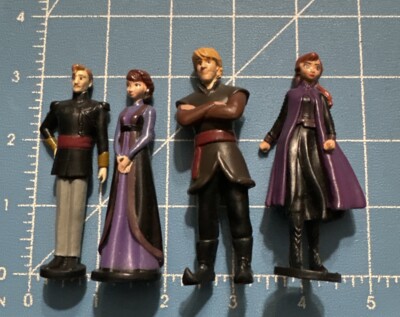 Lot of  4 Disney ''Frozen'' Cake Toppers Action Figures PVC Toys