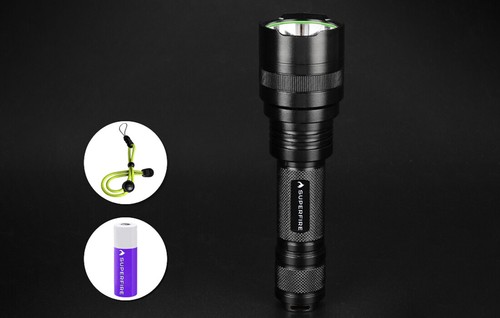 Torcia Superfire C8-T6 950lm, 200m nera impermeabile - Foto 2 di 4