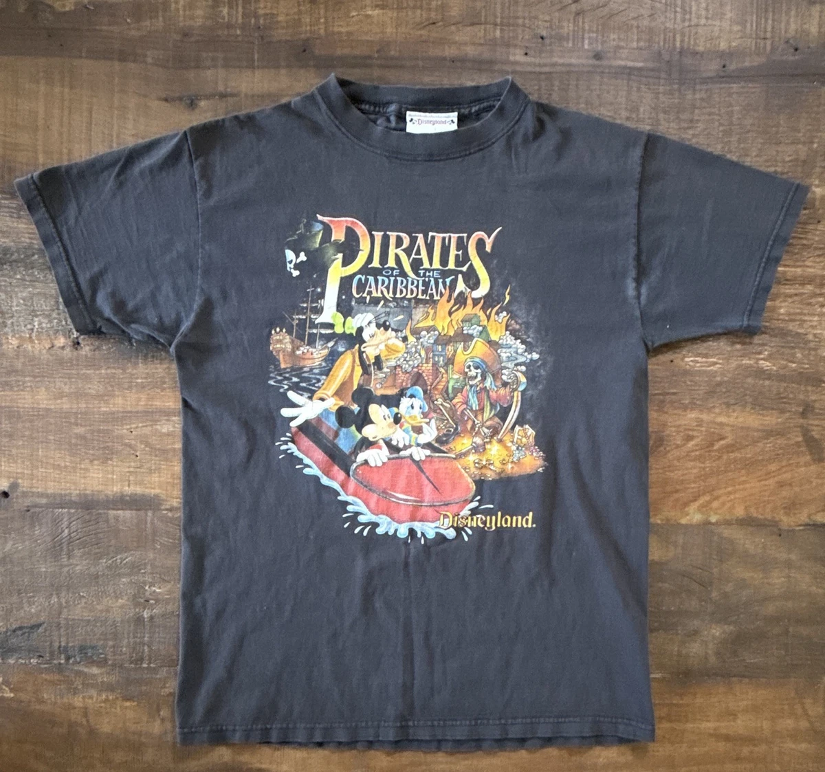 Pirates of the Caribbean Disney T-Shirts (1968-Now) for sale | eBay