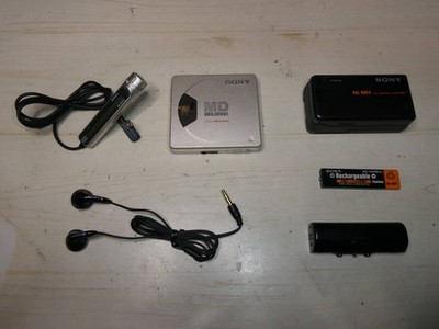 SONY MD Walkman MZ-E55 Portable MiniDisc Player w/ Accessories Japan JP MG01 1.5