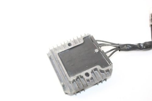 06-14 Rectificador Regulador de Voltaje Suzuki M109R M109 VZR1800 - Imagen 4 de 5