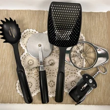 Your Choice Pampered Chef - Apple Wedger, Pizza Cutter, Pizza, Wine, Scoop, More