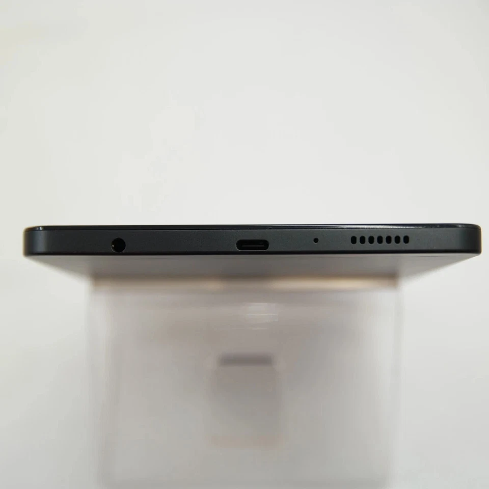 Samsung Galaxy Tab A 9.7 WiFi SM-T550 Android 5.0 9.7" 32GB - Image 4 of 4