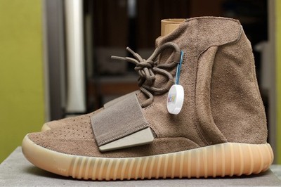 ADIDAS YEEZY BOOST 750 'CHOCOLATE' SIZE 11.0 ITEM BY2456