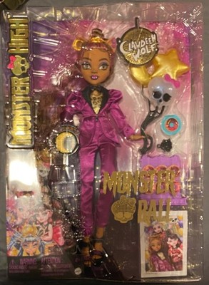 NEW Monster High Clawdeen Wolf Doll Ball Party Fashion with Themed Accessories
