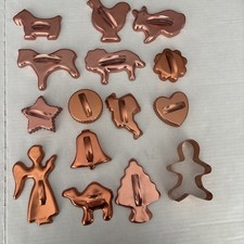 LOT  of 15 VINTAGE aluminum copper colored cookie cutters  Animals & Christmas