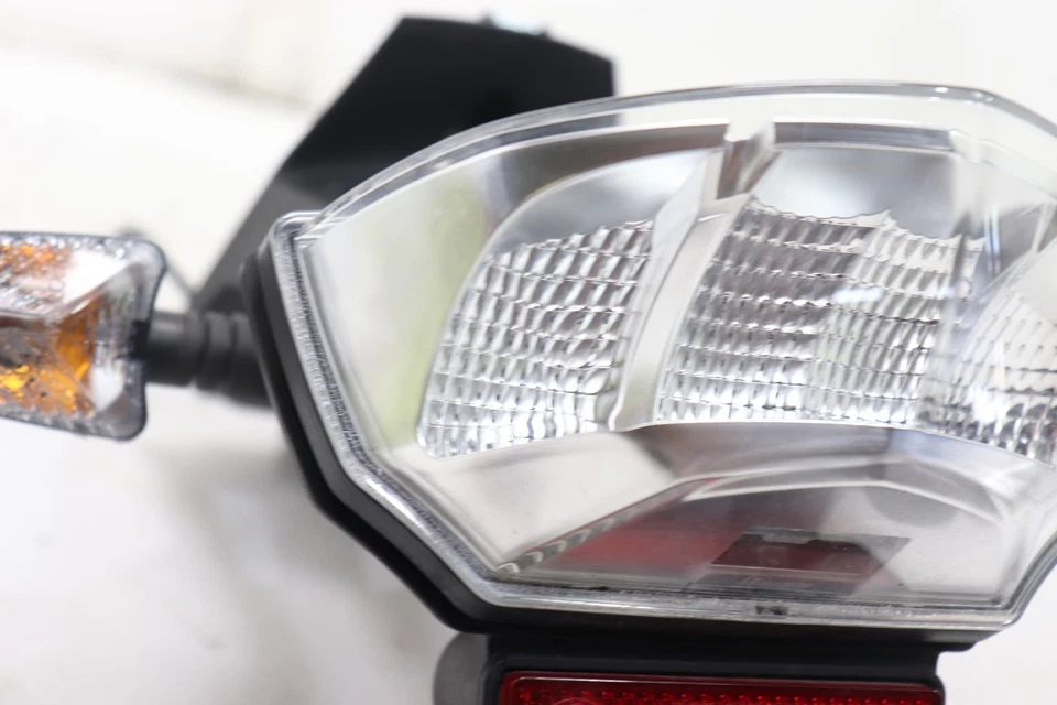 15-19 BMW S1000XR OEM MATRÍCULA ETIQUETA SOPORTE MONTAJE LUZ TRASERA INTERMITENTE Foto 4 de 4