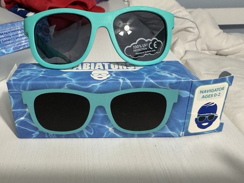 Babiators Two Pack Sunglasses Blue And Pink Boy And Girl Navigator And Cat-eye - Picture 2 of 6