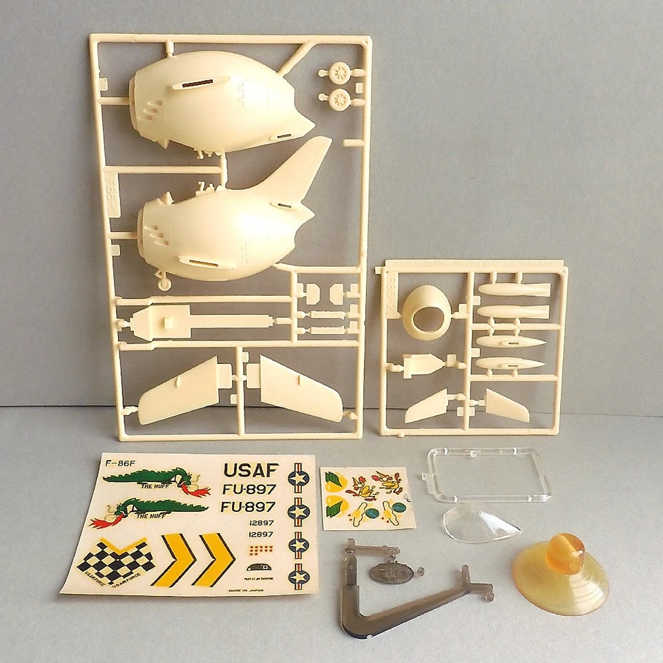 Vintage Hasegawa Egg Plane ES004 F-86 Sabre / Plastic model kit RARO - Imagen 2 de 4