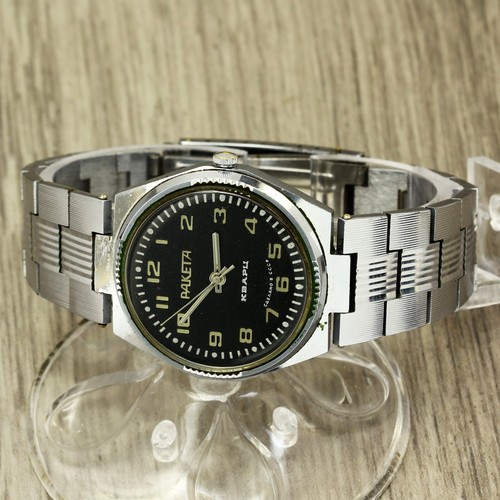 RARE USSR Raketa 3056A quartz electronic-mechanical men's wristwatch black dial - Picture 10 of 11