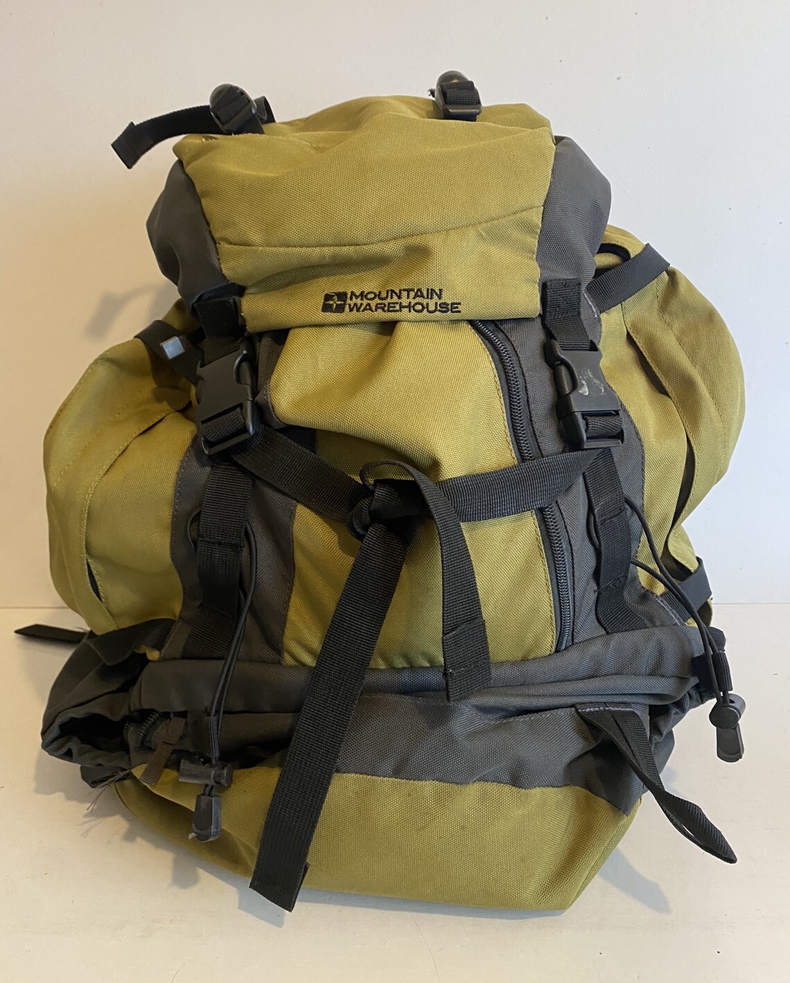 Mountain Warehouse Ventura 40ltr Mochila Airback Mochila con Cubierta para Lluvia