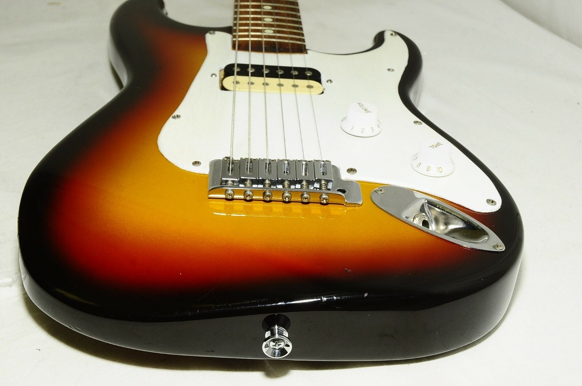 【しょたろ】Fender Japan Stratocaster Excellent 97-00 Fender Japan Stratocaster Ex ST-Champ