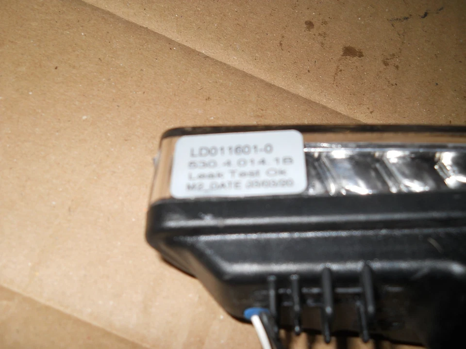 Ducati Panigale V2 V4 V4S indicator light turn lamp LED mirror left 52310645A - Image 4 of 4