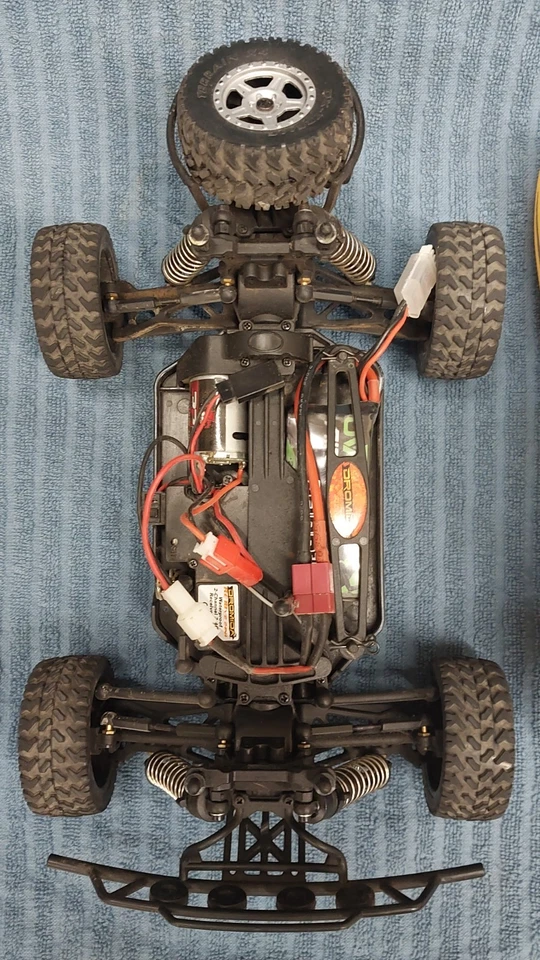 Dromida 4.18 1/18 RC Desert Truck 4x4****Used Excellent Condition****RTR - Image 3 of 4