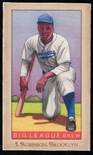 Top 12 Most Amazing Jackie Robinson Vintage Cards 32