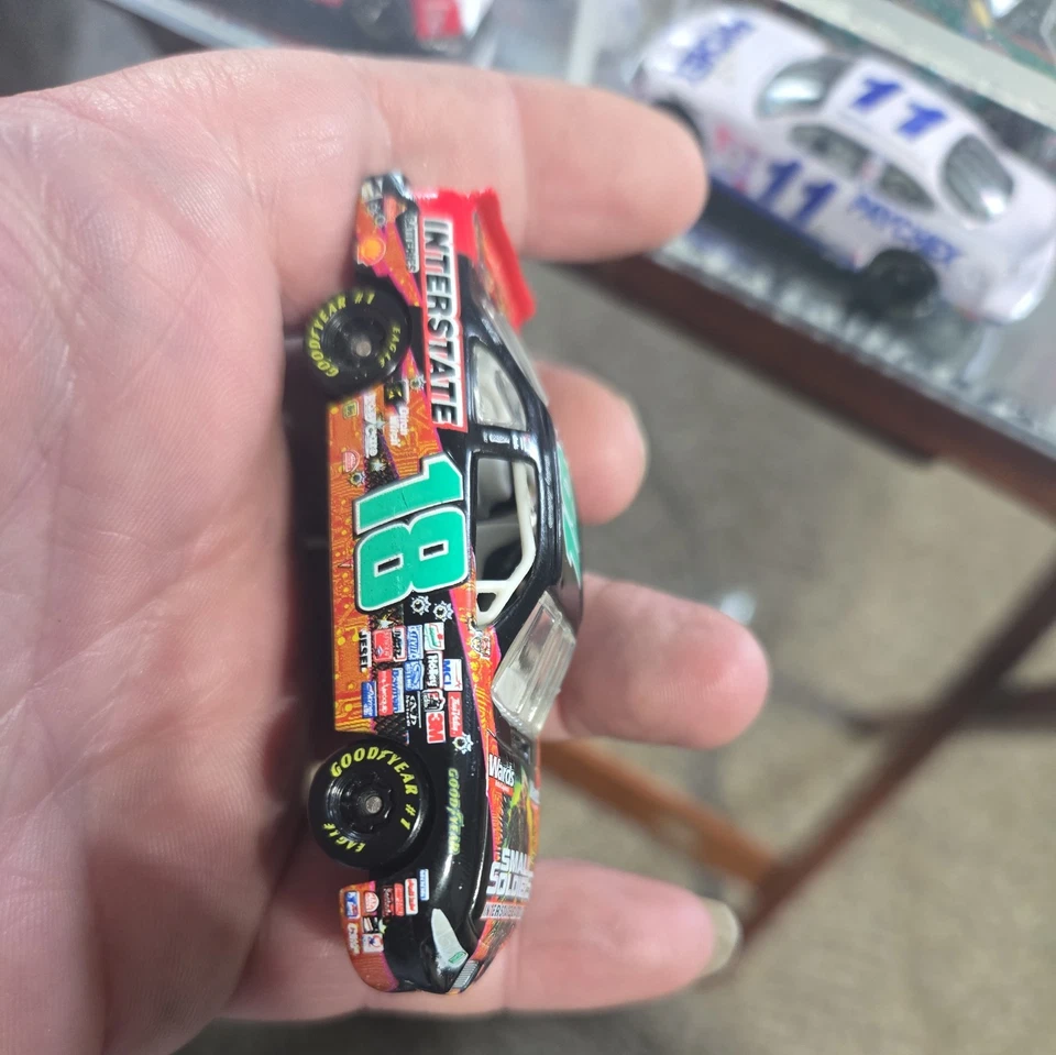 Bobby Labonte 18 Interstate Batteries Small Soldiers 1998 Pontiac 1/64 Scale - Image 4 of 4