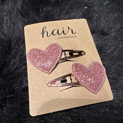 Pair Of Glitter Pink Heart  Hair Barrettes - Picture 3 of 3