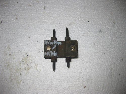 Kia Carens 2 FC 2,0 CRDi (8/02-8/06) : Bremsdruckregler Hinterachse hinten mitte