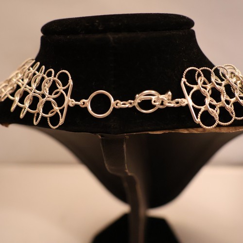Gorgeous Sterling Silver Link Necklace and Bracelet Set – 76 grams - Picture 5 of 8