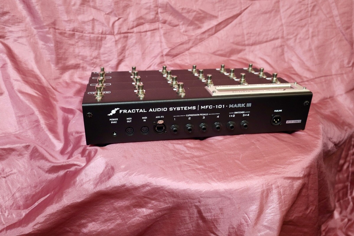 Axe-FX II XL+ mfc-101 mark Ⅲ Fractal Audio Axe-FX II Mark II (with MFC-101 III MIDI Controller