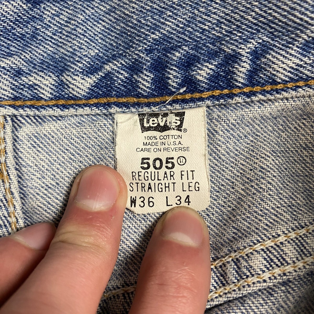 VINTAGE LEVIS 505 REGULAR FIT STRAIGHT LEG BLUE JEANS USA SIZE 