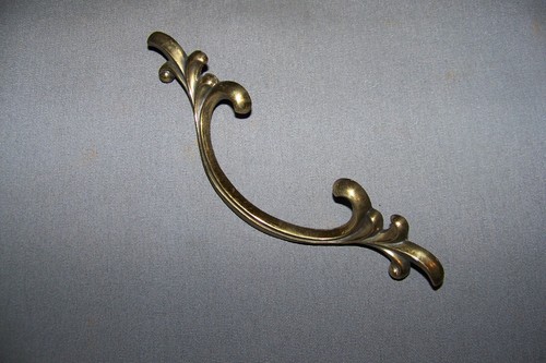 Set Of 6, Unused, Brass Plate Over Pot Metal, Furniture Handles - SEE INFO - Picture 4 of 6