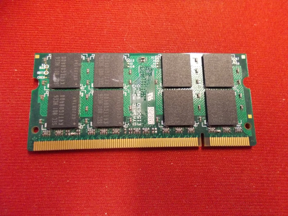Transcend, DDR2 667, Unbuffered, SO-DIMM, 2GB. #SU-352 - Image 2 of 2