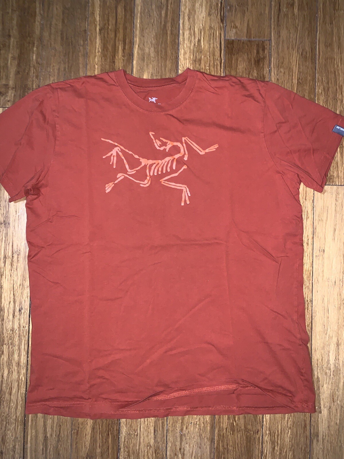 Arcteryx Performance T-Shirt for Men and Women  -image